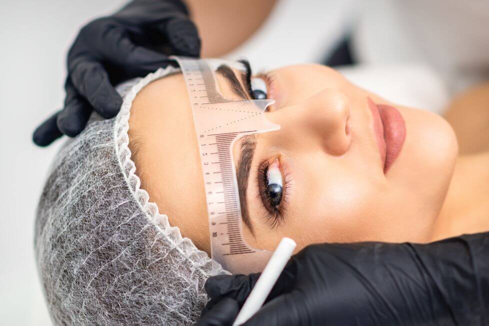 microblading brwi - jak wygląda zabieg